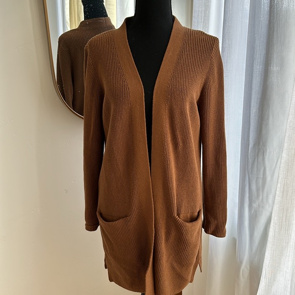 Closing shop! All offers considered! - Picture 3 of 4